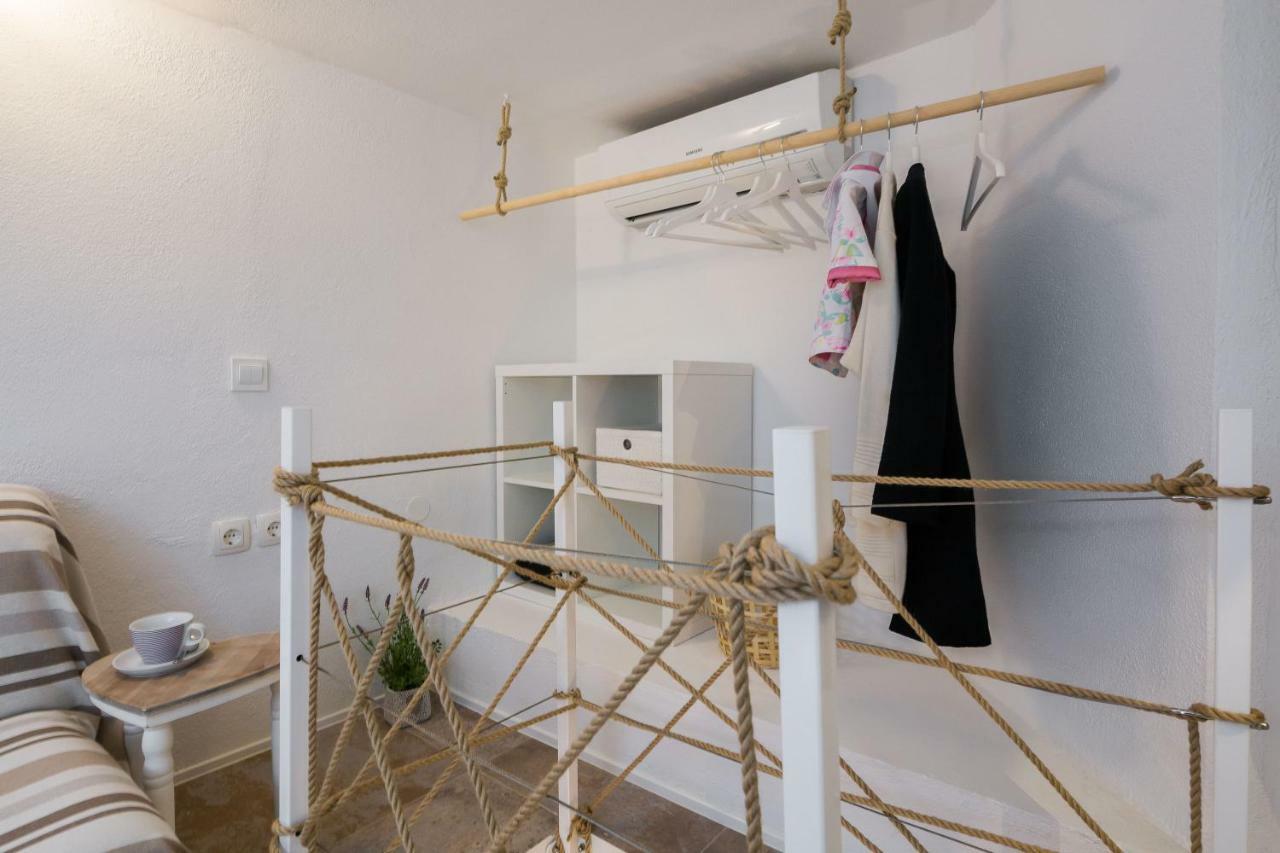 Rooms N&M Σπλιτ Εξωτερικό φωτογραφία